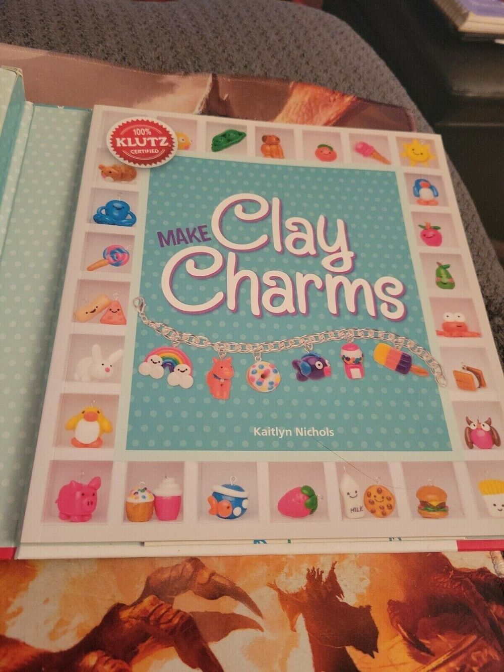 Make Clay Charms by Kaitlyn Nichols and Editors of Klutz (2013, Hardcover)
